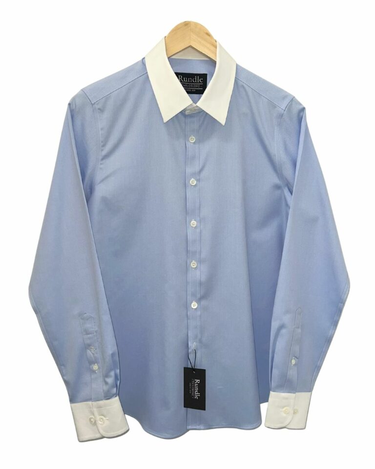 100% cotton Winchester shirt with contrast cuff and collar